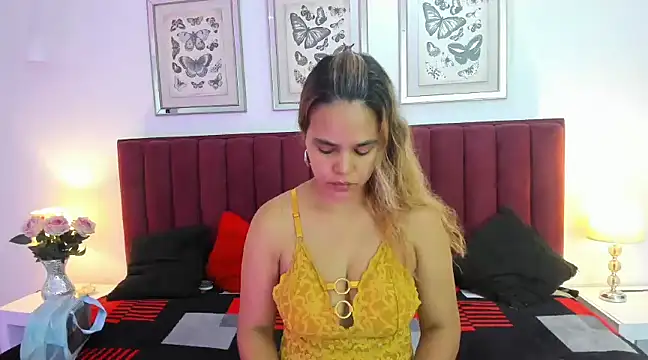 MarieKoster online show from March 8, 2025, 8:14 pm