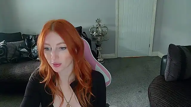 Red firesquirt online show from March 10, 2025, 2:37 pm