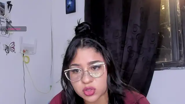 Snapshot of Yelly chatting on June 30, 2026, 2:45 am Yelly online show from June 30, 2026, 2:45 am