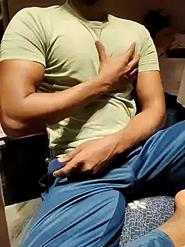 Snapshot of xxxhugedick0001 chatting on March 1, 2025, 1:40 pm xxxhugedick0001 online show from March 1, 2025, 1:40 pm