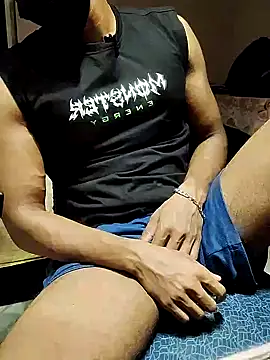 Snapshot of xxxhugedick0001 chatting on August 5, 2026, 2:53 pm xxxhugedick0001 online show from August 5, 2026, 2:53 pm