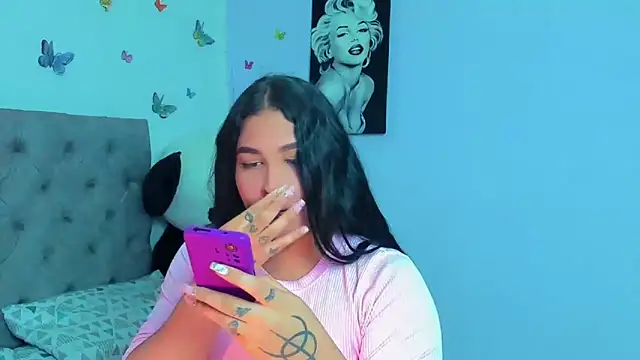 mabellfox online show from February 14, 2025, 10:14 pm