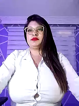 MiiaaJoness online show from March 21, 2025, 6:18 pm