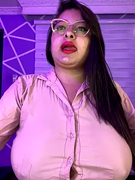 MiiaaJoness online show from September 22, 2025, 3:25 pm