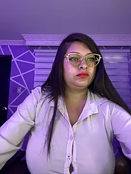 MiiaaJoness online show from September 24, 2025, 3:04 pm