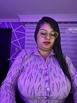 MiiaaJoness online show from October 20, 2025, 3:12 pm