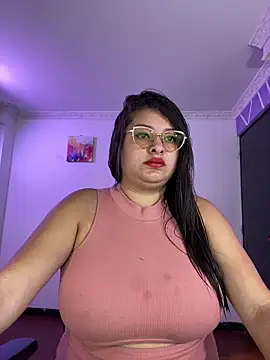 MiiaaJoness online show from December 18, 2025, 3:29 pm