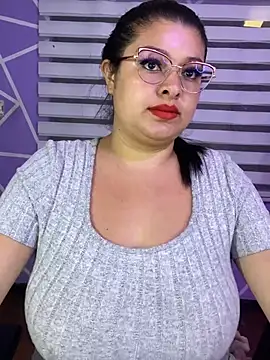 MiiaaJoness online show from April 22, 2026, 3:57 pm