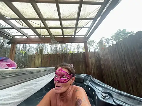 prainxxx22 online show from December 29, 2024, 7:32 pm