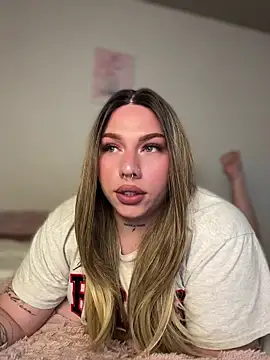 IsabellaFigueredo   online show from March 8, 2026, 3:49 pm