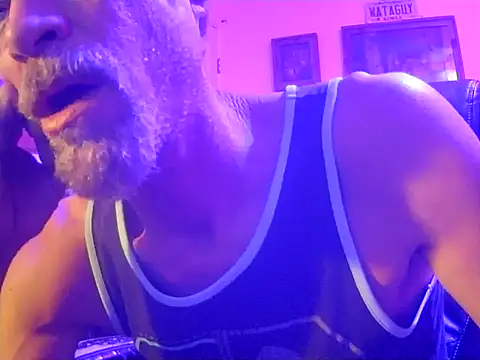 druetrue online show from November 17, 2025, 3:12 am