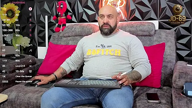 JD-69 online show from November 27, 2025, 5:37 pm