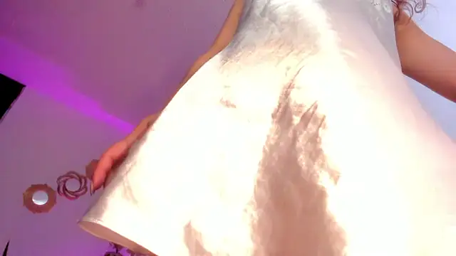 Snapshot of aliss_ev chatting on March 11, 2025, 6:52 pm aliss ev online show from March 11, 2025, 6:52 pm