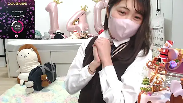 SUZU  online show from January 25, 2025, 9:14 pm