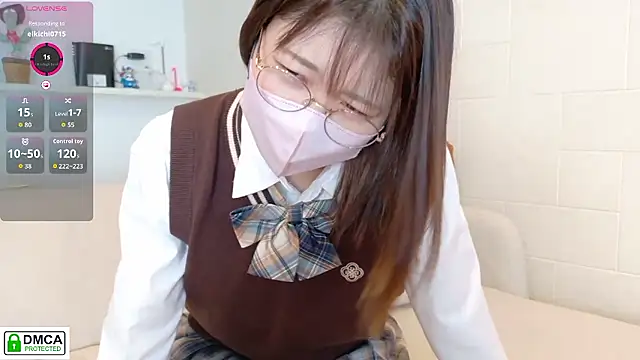 SUZU  online show from October 8, 2025, 3:15 am