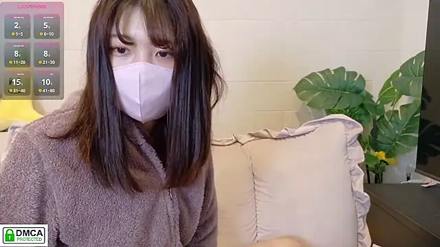 SUZU  online show from March 27, 2026, 9:36 pm