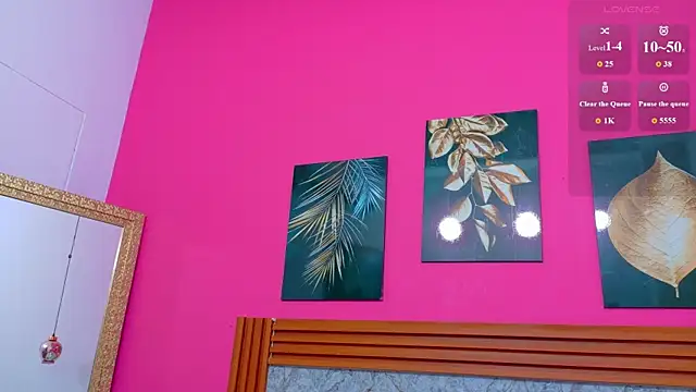Snapshot of littlee_emilyy_ chatting on May 2, 2026, 12:54 pm littlee emilyy online show from May 2, 2026, 12:54 pm