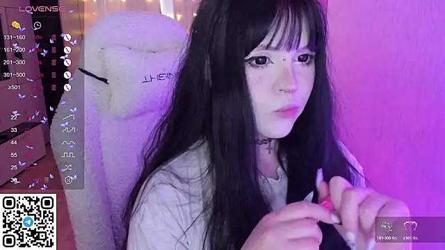 SelenaCute online show from February 18, 2026, 10:11 am