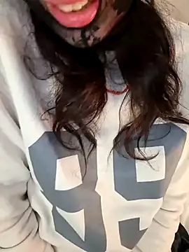 Snapshot of Silvia_Zeno chatting on February 27, 2026, 10:04 am Silvia Zeno online show from February 27, 2026, 10:04 am