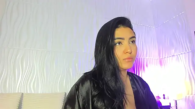 Snapshot of Abby__colins chatting on May 19, 2026, 4:02 pm Abby colins online show from May 19, 2026, 4:02 pm