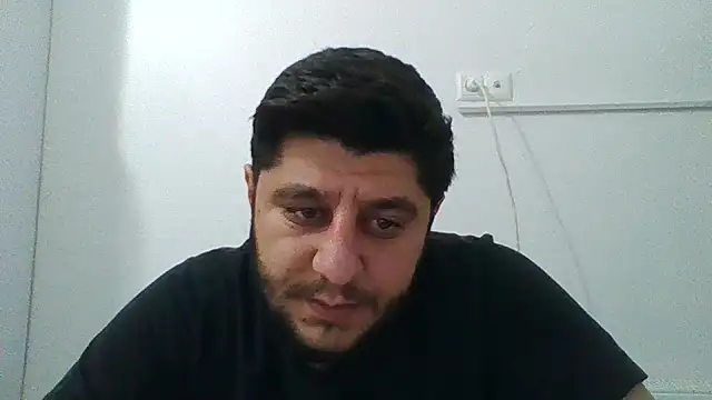 erkekkkadam online show from November 7, 2025, 11:27 pm