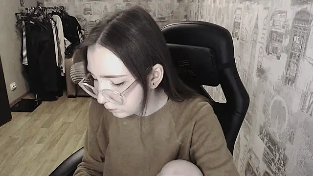 AmeliaKamishiro online show from February 23, 2025, 9:05 pm