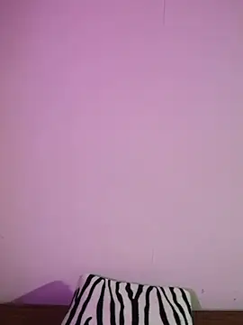 Snapshot of Felicia_smok3 chatting on January 6, 2025, 1:31 am Felicia smok3 online show from January 6, 2025, 1:31 am