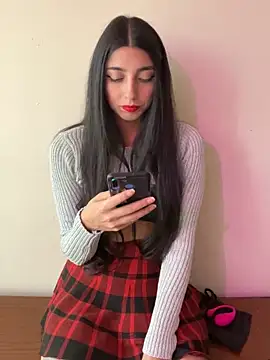 Snapshot of Felicia_smok3 chatting on January 31, 2025, 10:31 am Felicia smok3 online show from January 31, 2025, 10:31 am