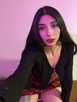 Snapshot of Felicia_smok3 chatting on March 23, 2025, 4:05 am Felicia smok3 online show from March 23, 2025, 4:05 am