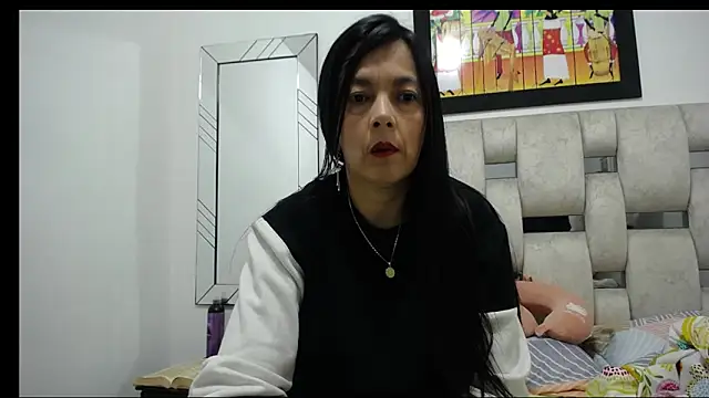 Alexxawinter online show from April 17, 2026, 12:24 am