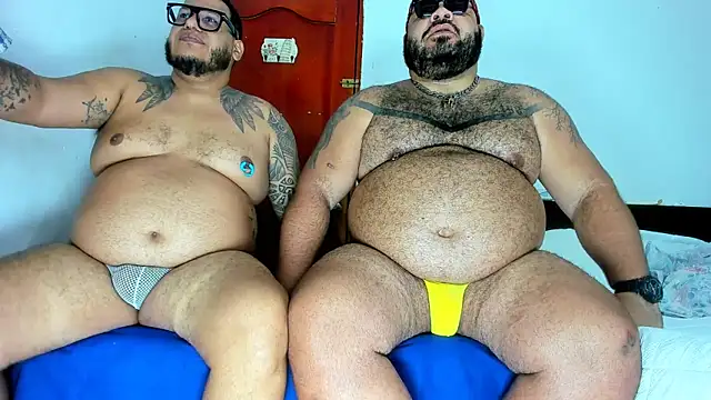 Latino bigcock online show from May 21, 2026, 12:39 am