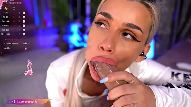 Serene Sophiex online show from February 5, 2025, 4:27 am