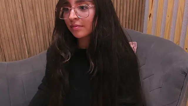 Eva Macalliter online show from February 14, 2025, 9:13 am