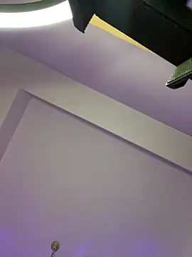 blacktourmaline- online show from March 4, 2025, 8:27 pm