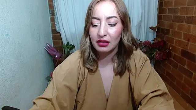 rashellroses22 online show from March 5, 2025, 12:49 am