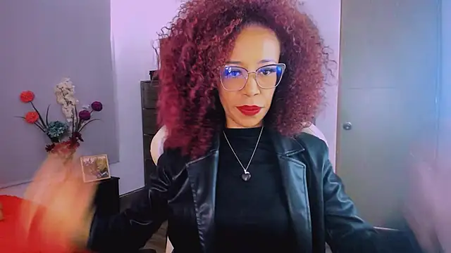 ScarlettMalbec online show from March 27, 2026, 8:19 pm