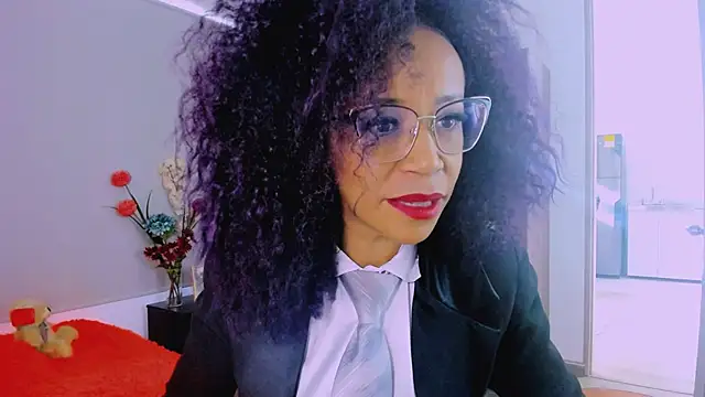 Snapshot of ScarlettMalbec chatting on April 30, 2026, 8:57 pm ScarlettMalbec online show from April 30, 2026, 8:57 pm