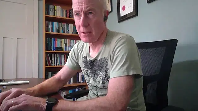 jiggy77777 online show from February 18, 2026, 12:17 am