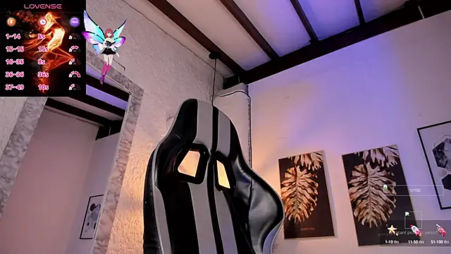 Snapshot of Alizon_1 chatting on September 23, 2025, 4:54 pm Alizon 1 online show from September 23, 2025, 4:54 pm