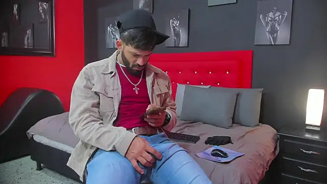 Thiagogomez online show from October 3, 2025, 12:46 pm