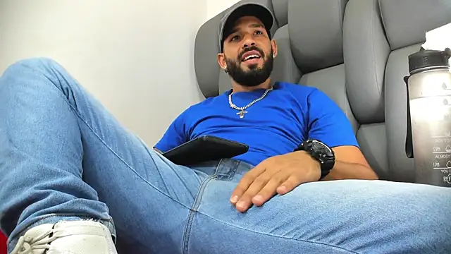 Thiagogomez online show from March 24, 2026, 7:08 pm