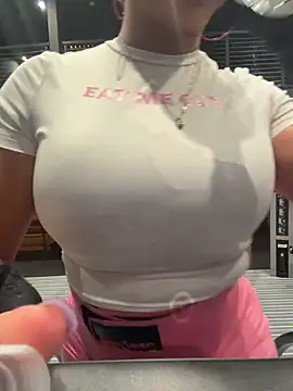 Bigbuttbrooklynn online show from March 11, 2026, 5:46 am