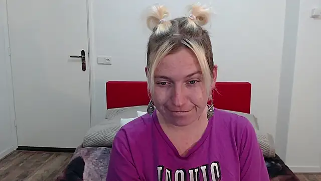 Snapshot of cumfun chatting on February 4, 2025, 12:55 pm cumfun online show from February 4, 2025, 12:55 pm