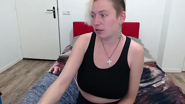 Snapshot of cumfun chatting on February 5, 2025, 6:37 pm cumfun online show from February 5, 2025, 6:37 pm