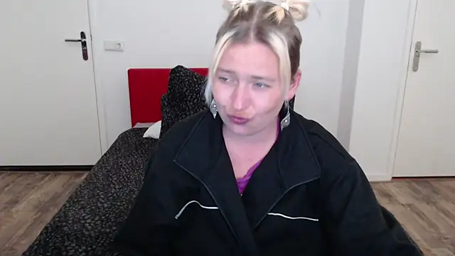 Snapshot of cumfun chatting on March 10, 2025, 11:06 pm cumfun online show from March 10, 2025, 11:06 pm