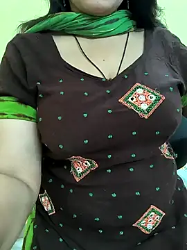 lovely zara online show from December 2, 2024, 12:51 pm