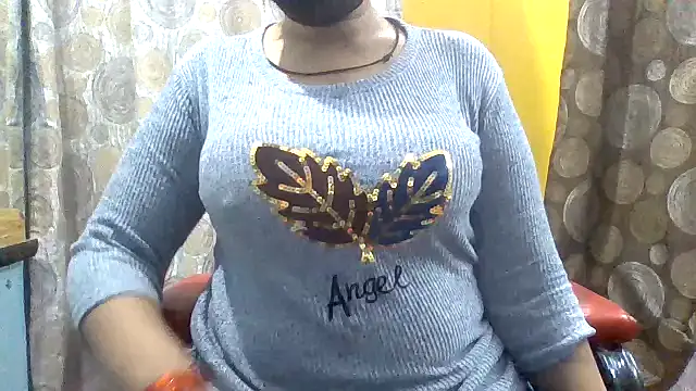 lovely zara online show from December 3, 2024, 11:55 am