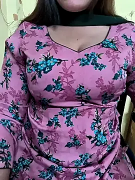 lovely zara online show from January 31, 2025, 6:36 pm