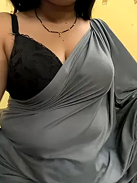 lovely zara online show from February 6, 2025, 5:35 am