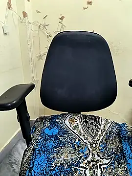 lovely zara online show from February 11, 2025, 6:40 am